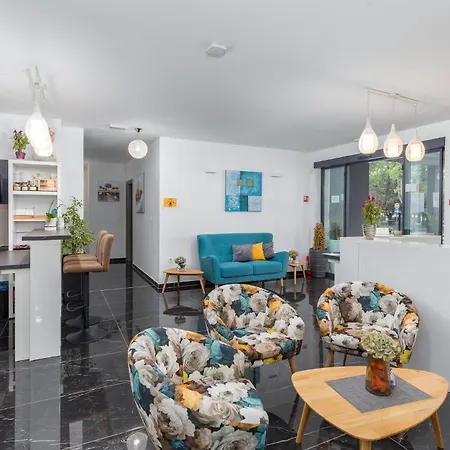 Appartement Lovely In